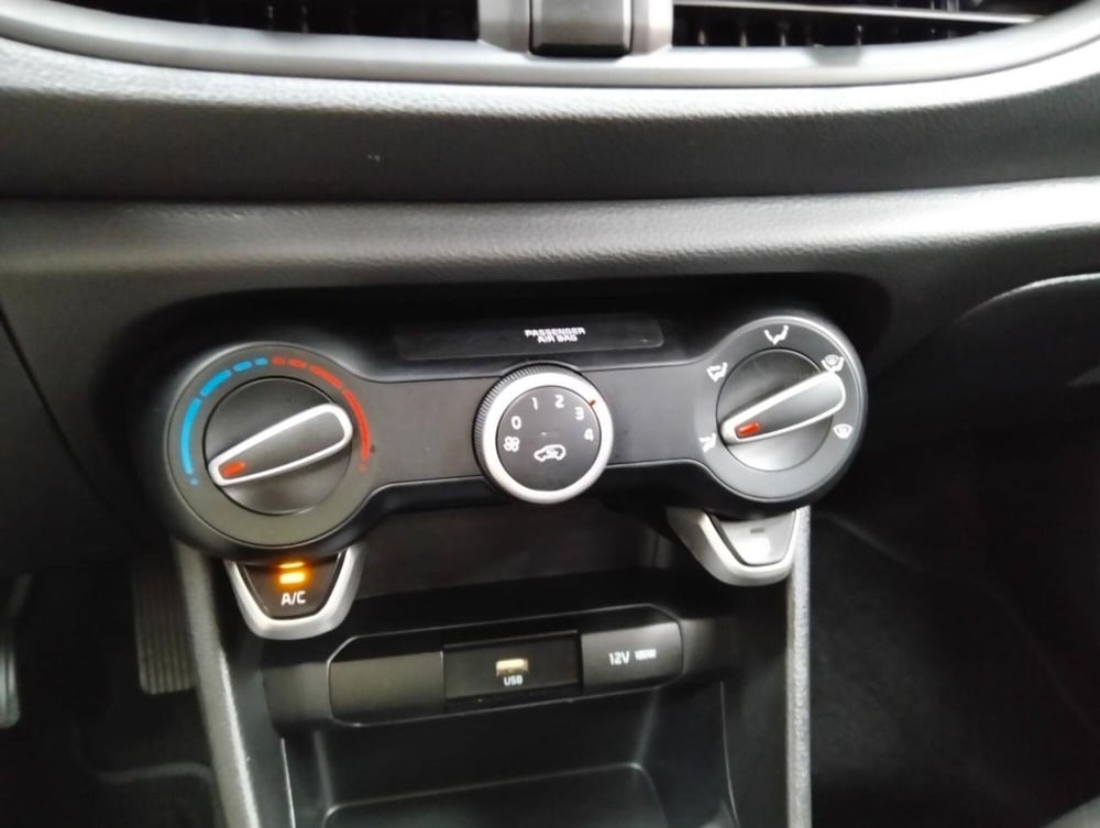 Kia Picanto usata a Como (16)