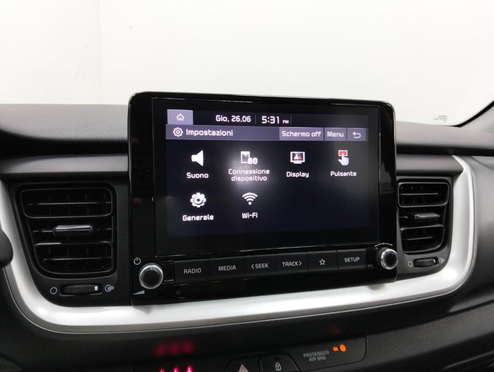 Kia Stonic usata a Como (14)