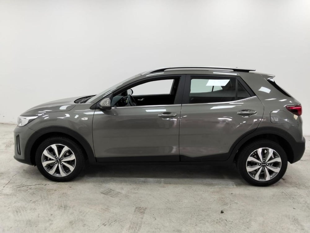Kia Stonic usata a Como (8)