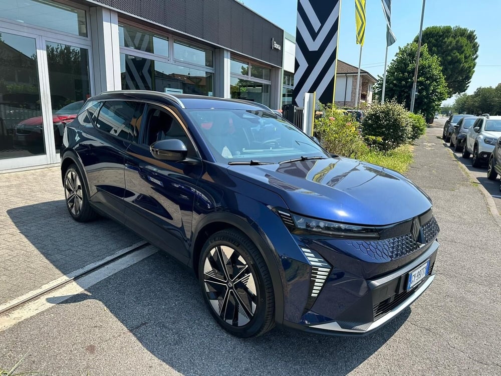Renault Scenic E-Tech Electric nuova a Monza e Brianza (3)