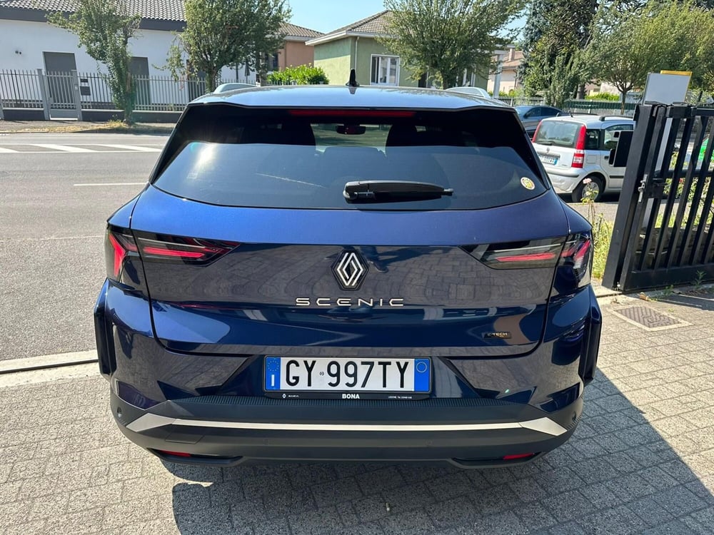 Renault Scenic E-Tech Electric nuova a Monza e Brianza (6)
