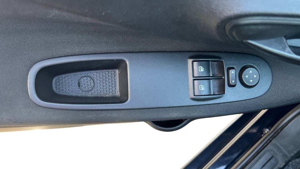 Fiat Punto usata a Parma (12)