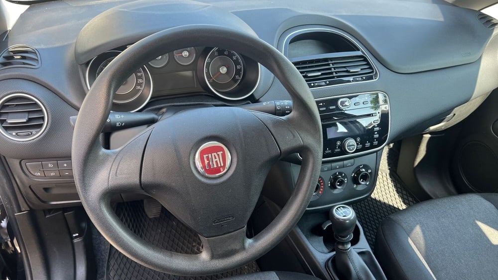 Fiat Punto usata a Parma (7)