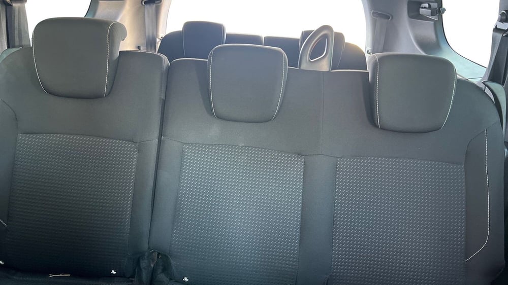 Dacia Lodgy usata a Parma (12)
