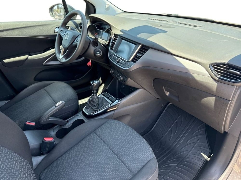 Opel Crossland X usata a Bari (9)