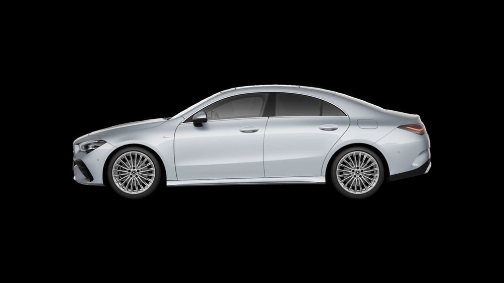 Mercedes-Benz CLA nuova a Milano (2)