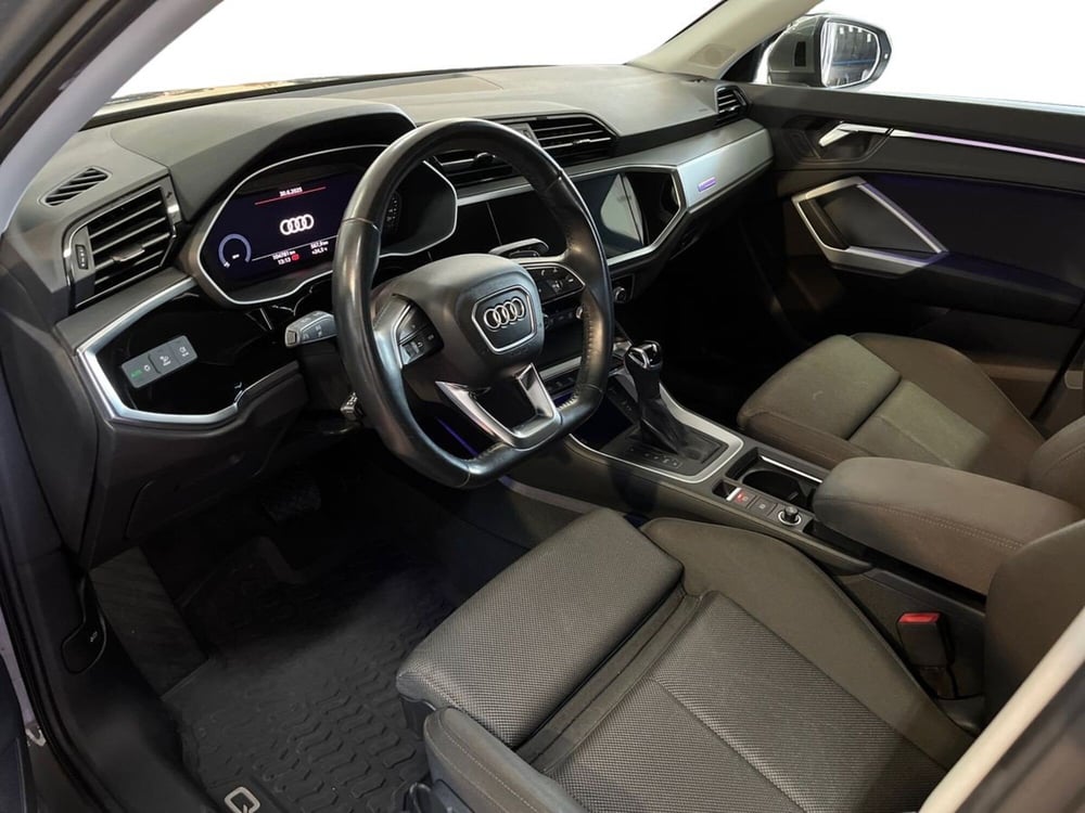 Audi Q3 Sportback usata a Bari (10)