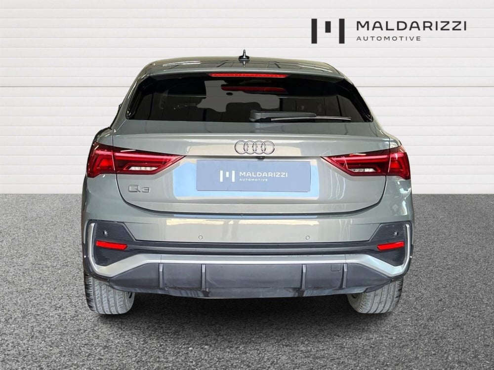 Audi Q3 Sportback usata a Bari (3)