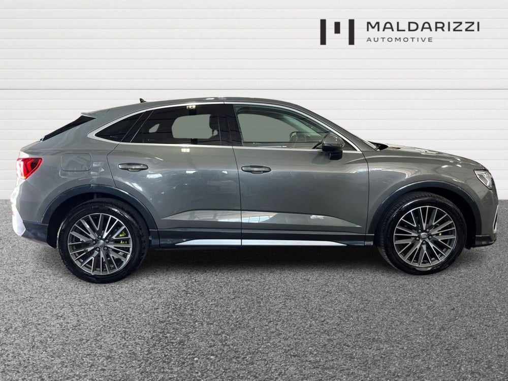 Audi Q3 Sportback usata a Bari (5)