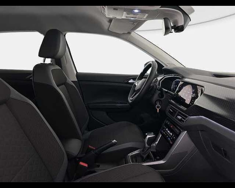 Volkswagen T-Cross usata a Roma (8)