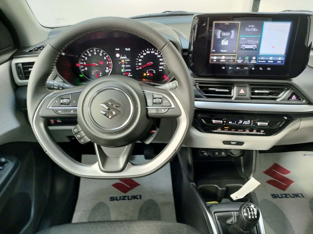 Suzuki Swift nuova a Rovigo (8)