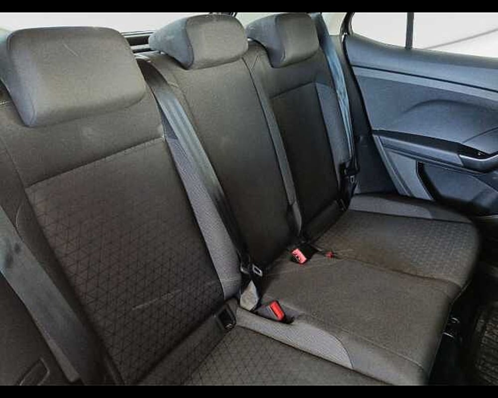 Volkswagen T-Cross usata a Roma (9)