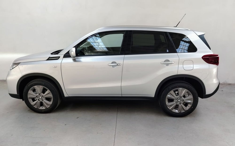 Suzuki Vitara nuova a Rovigo (12)