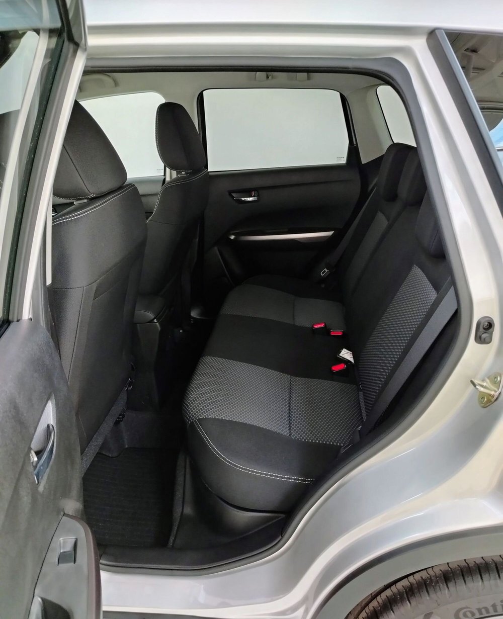 Suzuki Vitara nuova a Rovigo (7)