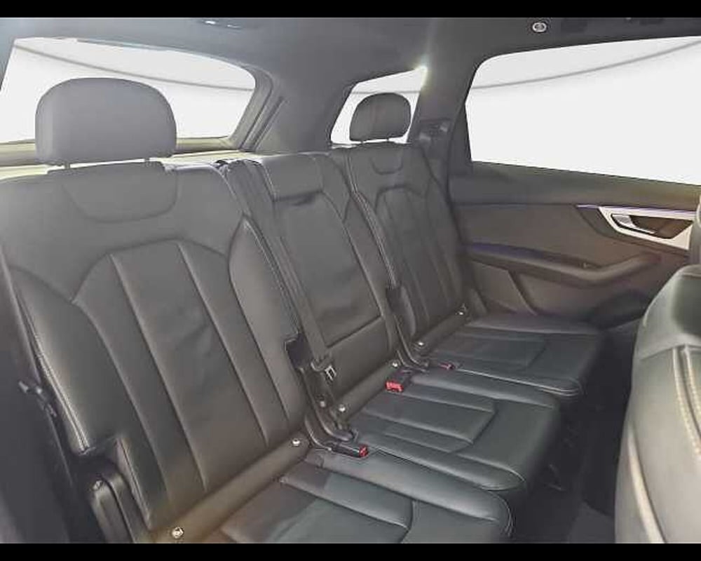 Audi Q7 usata a Roma (10)