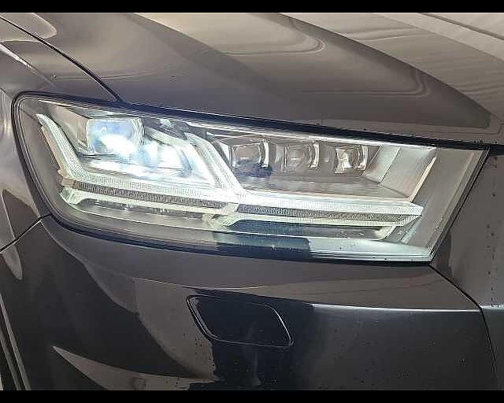 Audi Q7 usata a Roma (11)