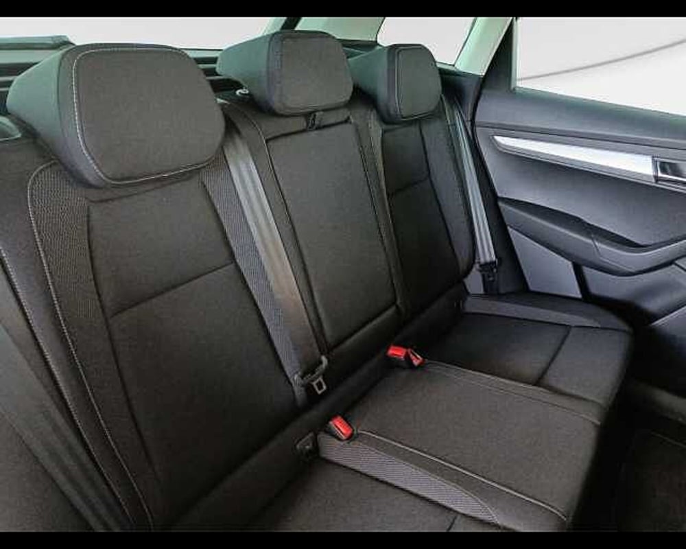 Skoda Karoq usata a Roma (9)