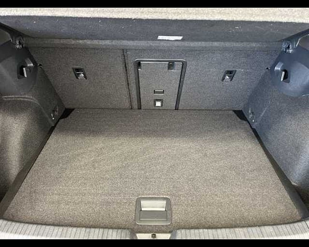 Volkswagen Golf usata a Roma (10)