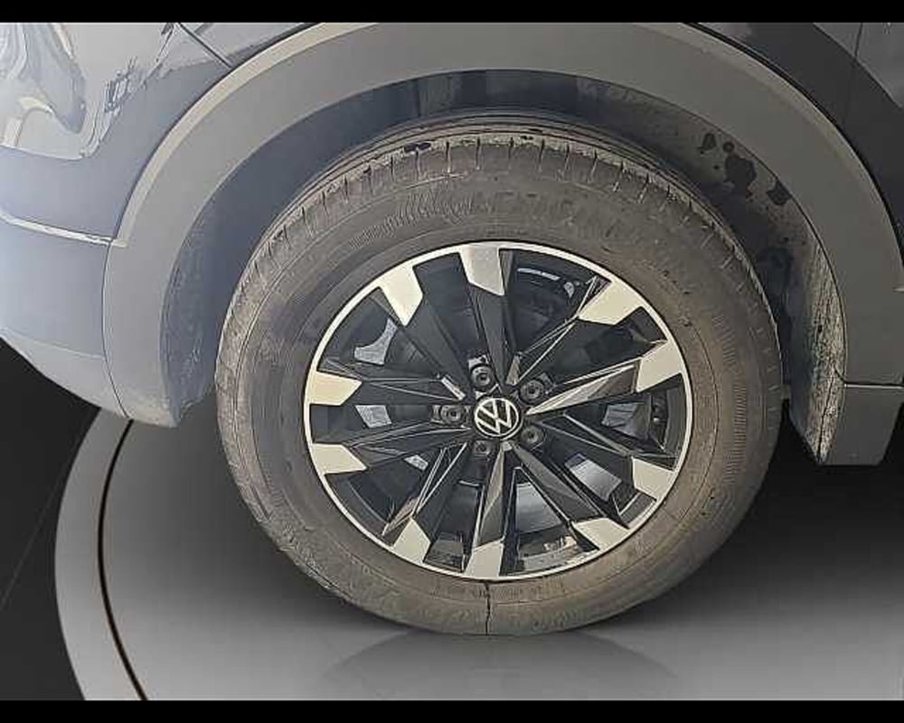 Volkswagen T-Cross usata a Roma (11)