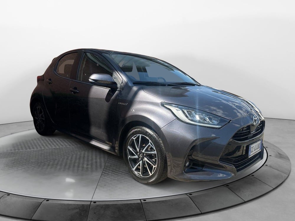 Toyota Yaris usata a Napoli (3)