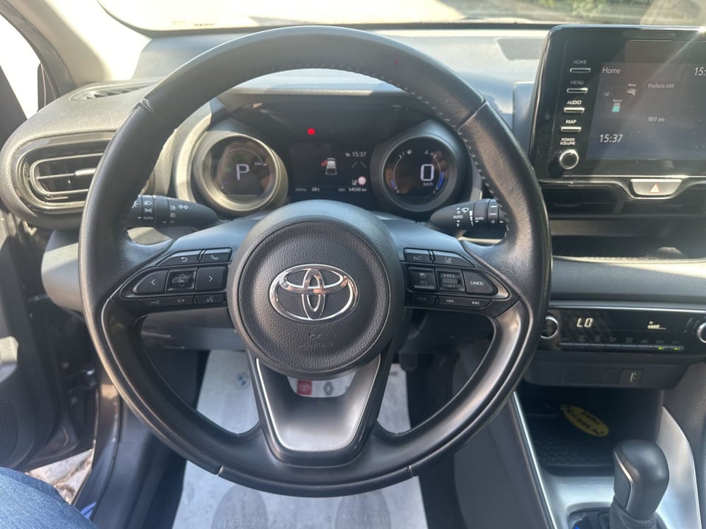 Toyota Yaris usata a Napoli (6)