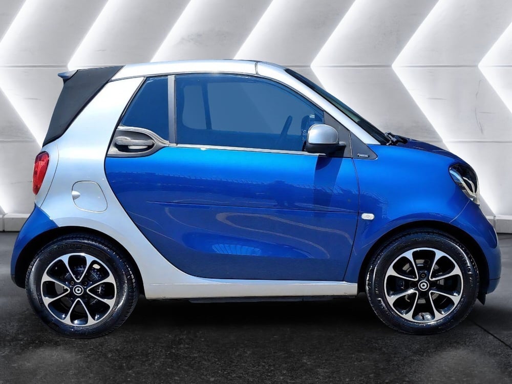 smart Fortwo Cabrio usata a Salerno (4)