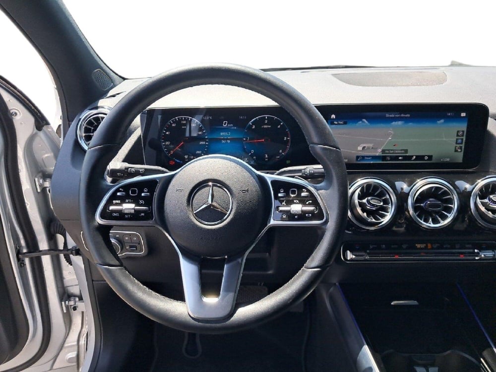 Mercedes-Benz GLA SUV usata a Salerno (12)