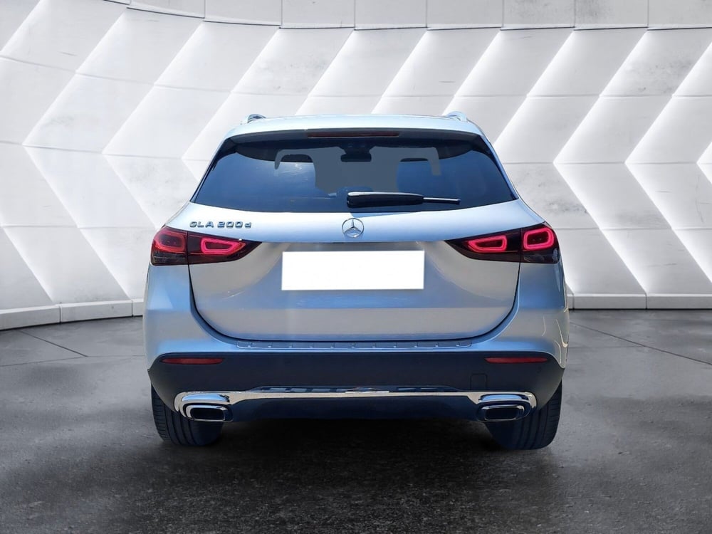 Mercedes-Benz GLA SUV usata a Salerno (5)