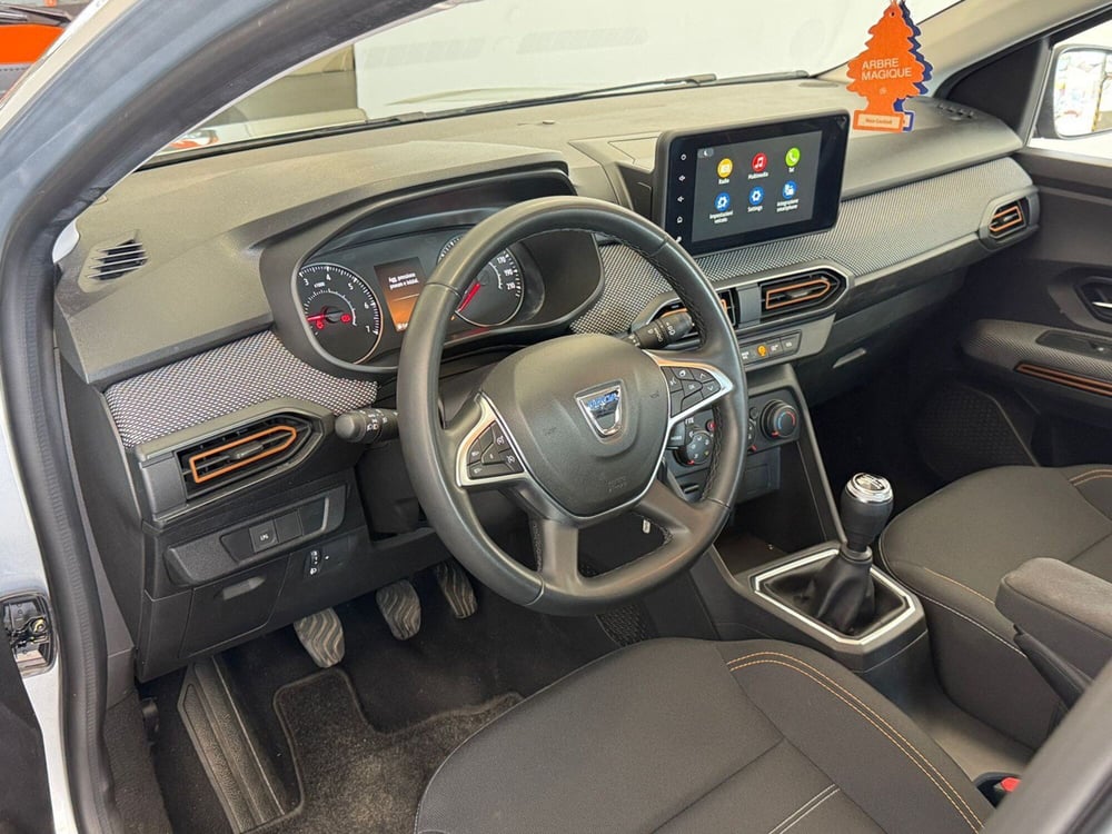 Dacia Sandero usata a Pavia (13)