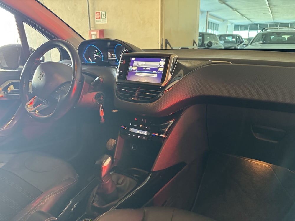 Peugeot 2008 usata a Messina (9)