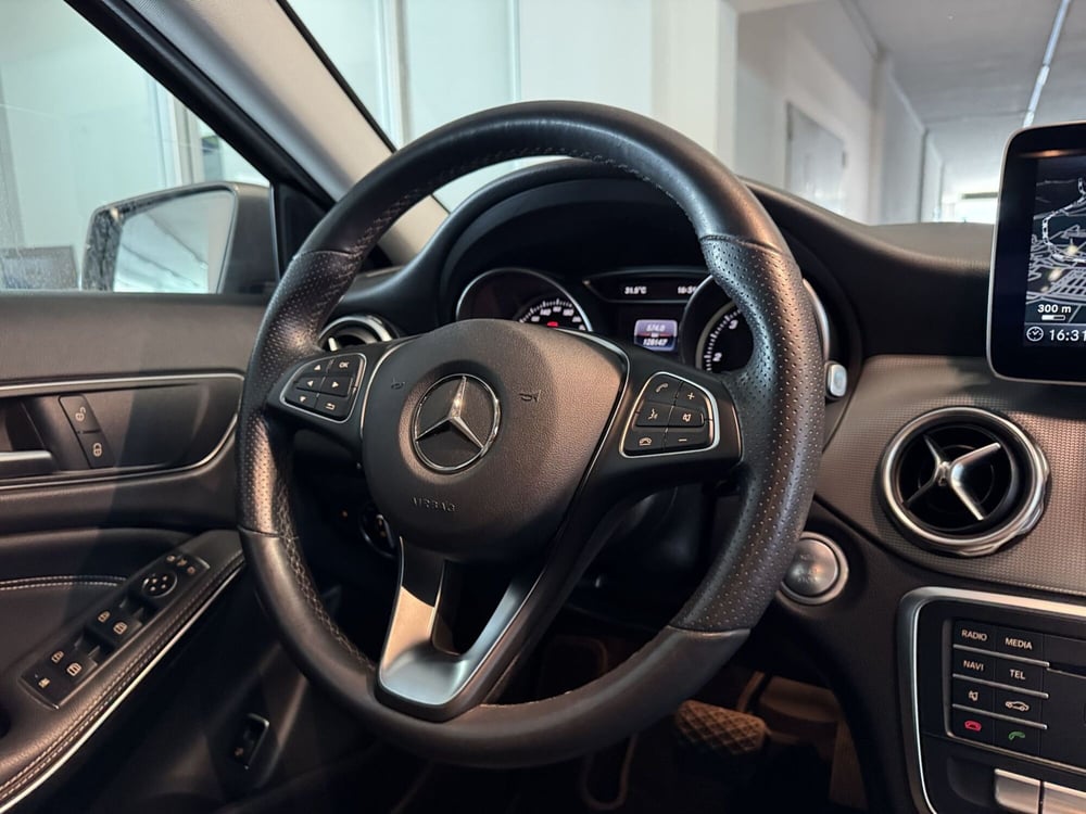 Mercedes-Benz GLA SUV usata a Messina (14)