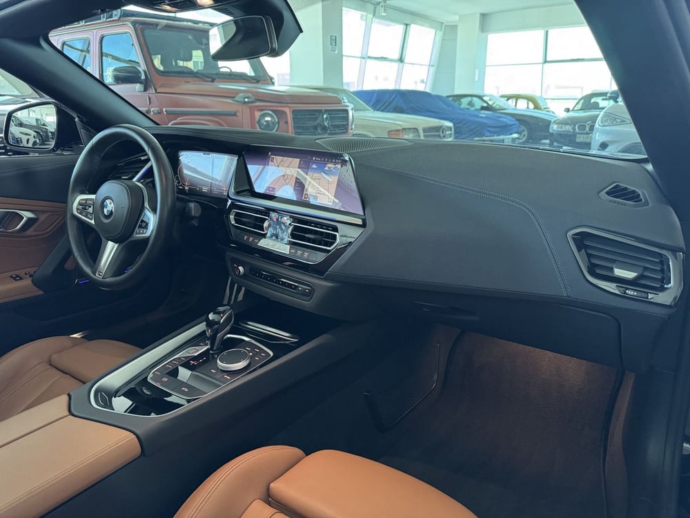 BMW Z4 Cabrio usata a Messina (9)