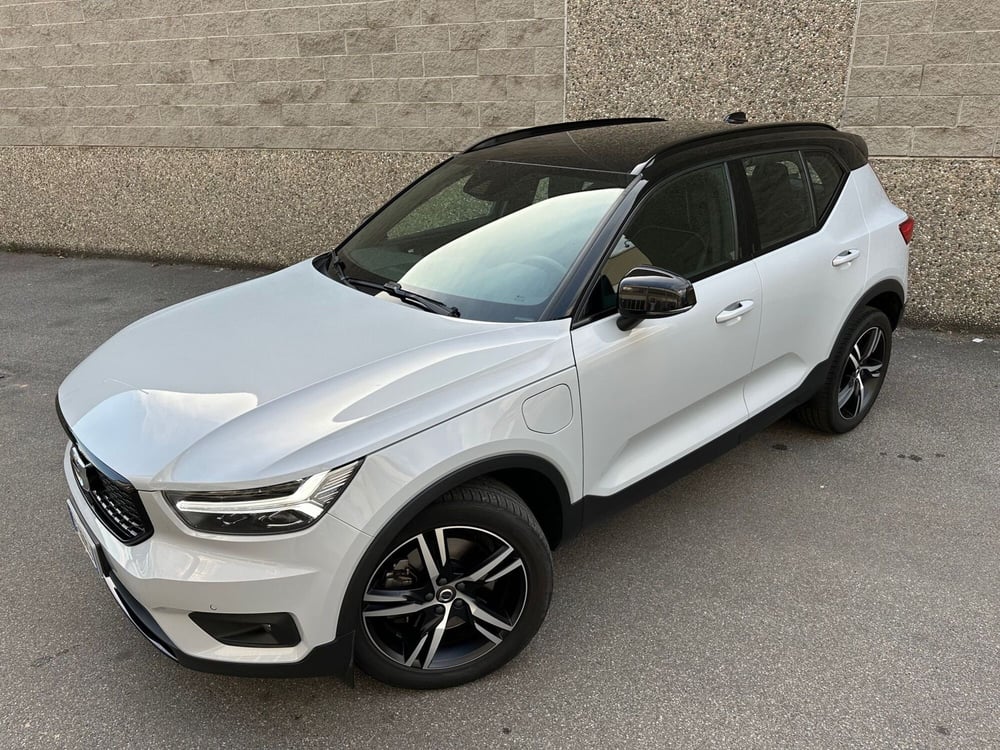 Volvo XC40 usata a Bergamo (13)
