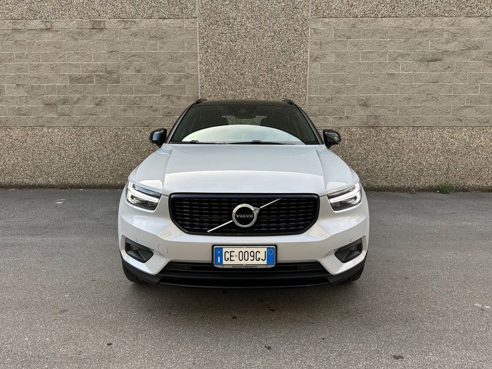 Volvo XC40 usata a Bergamo (8)