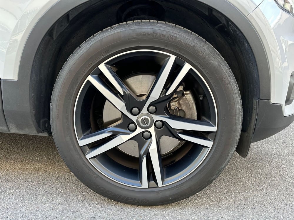 Volvo XC40 usata a Bergamo (9)