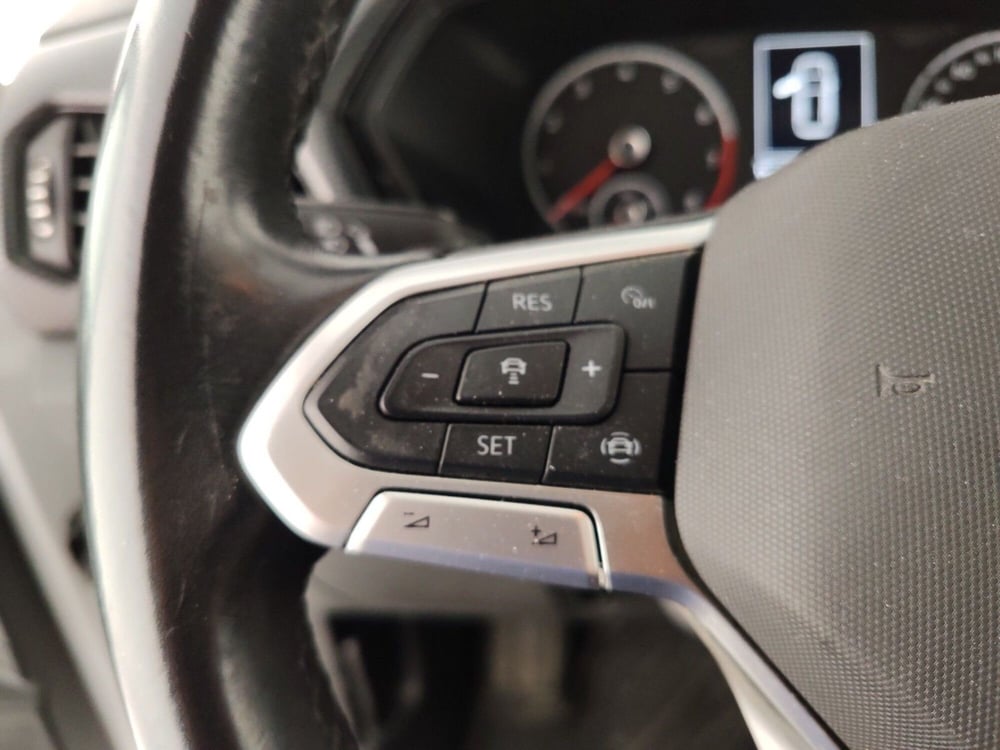 Volkswagen T-Cross usata a Massa-Carrara (11)