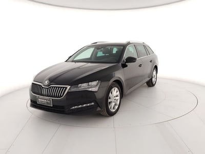 Skoda Superb Station Wagon 2.0 TDI EVO 150 CV SCR DSG Wagon Executive del 2023 usata a Massa