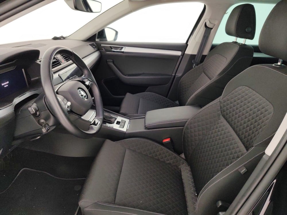 Skoda Superb Station Wagon usata a Massa-Carrara (7)
