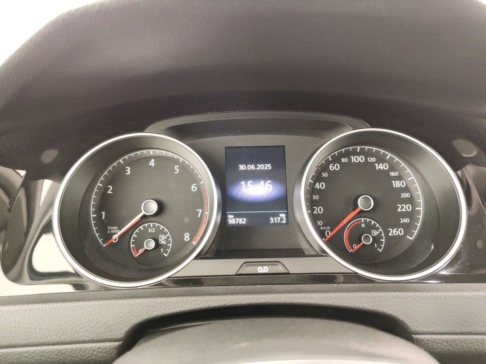 Volkswagen Golf usata a Massa-Carrara (12)