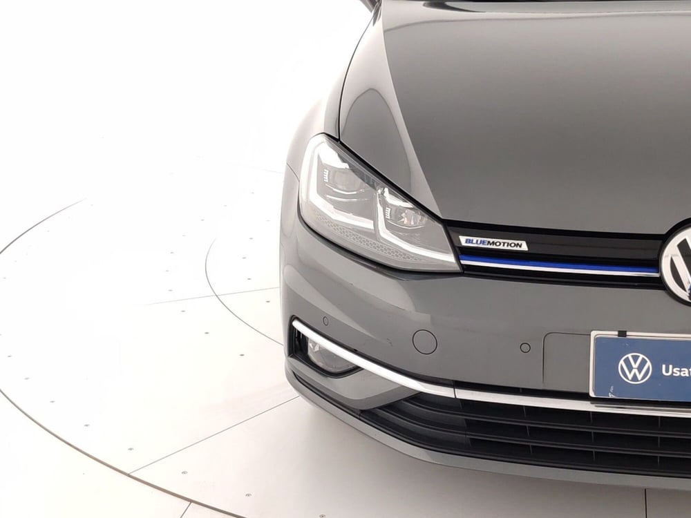 Volkswagen Golf usata a Massa-Carrara (5)