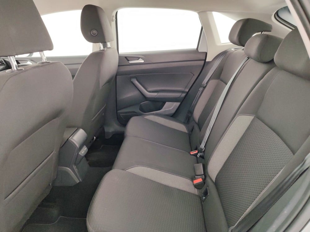 Volkswagen Taigo usata a Massa-Carrara (10)