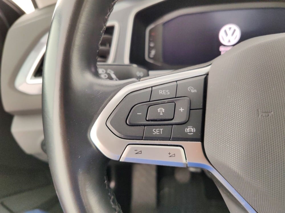 Volkswagen T-Roc usata a Massa-Carrara (14)