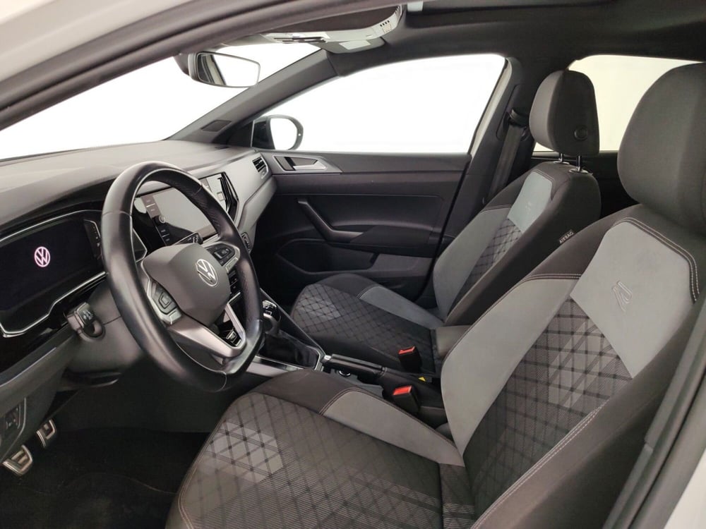 Volkswagen Taigo usata a Massa-Carrara (6)