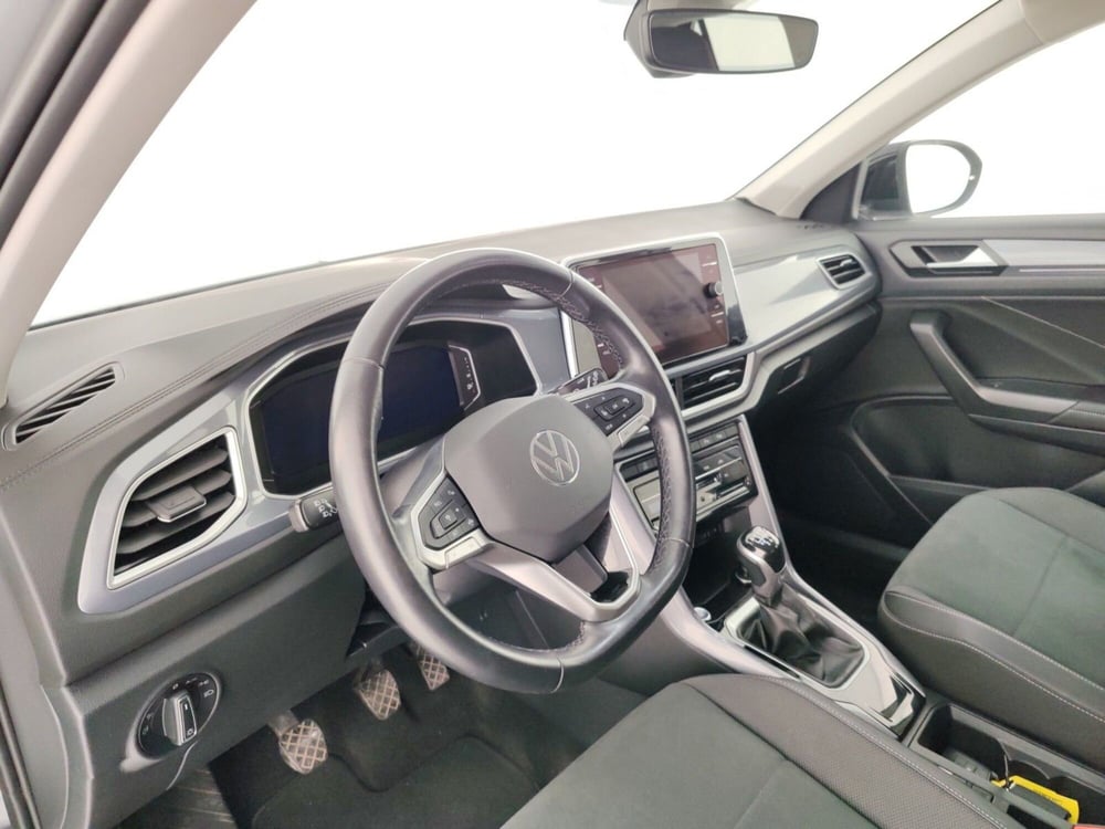 Volkswagen T-Roc usata a Massa-Carrara (8)