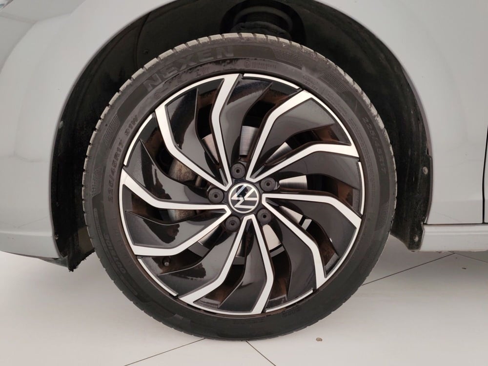 Volkswagen Golf usata a Massa-Carrara (6)