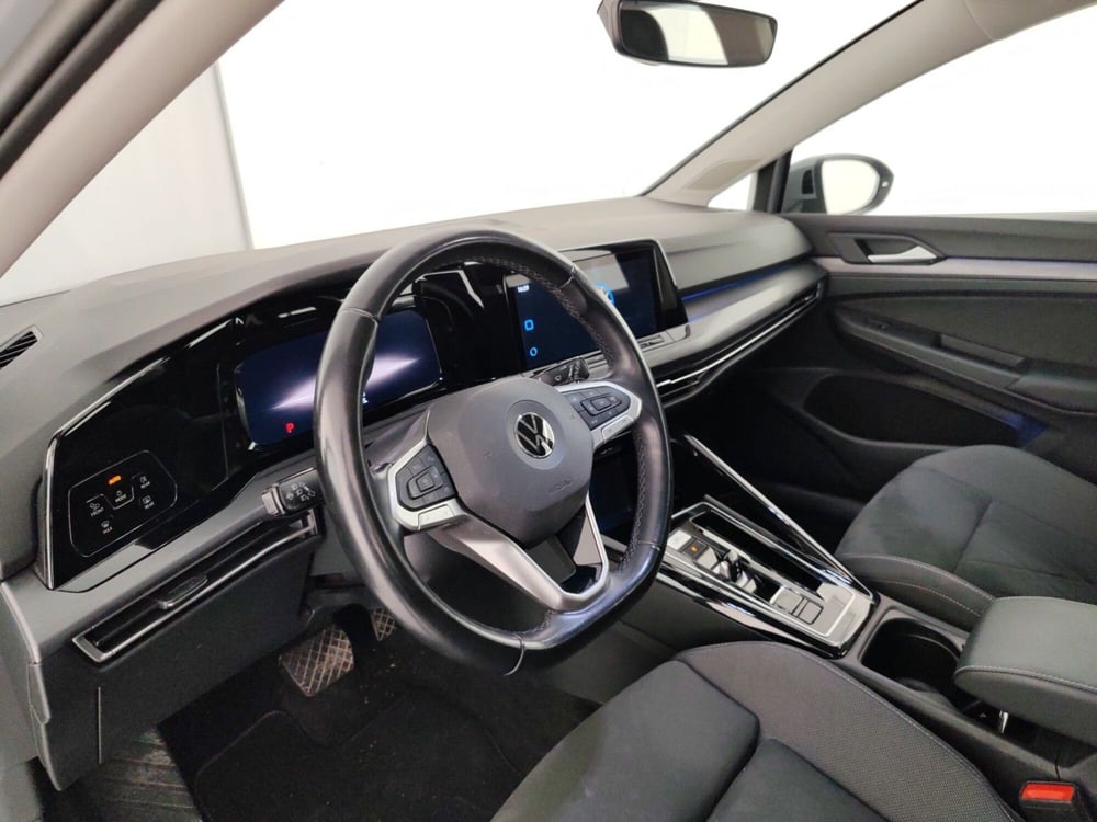 Volkswagen Golf usata a Massa-Carrara (8)