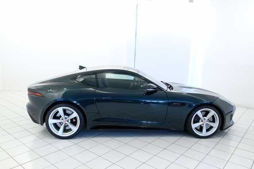 Jaguar F-Type Coupé usata a Mantova (5)