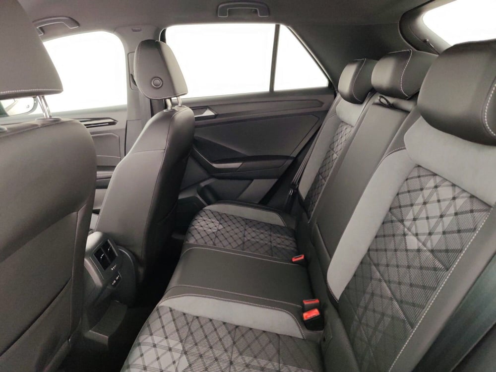 Volkswagen T-Roc usata a Massa-Carrara (10)