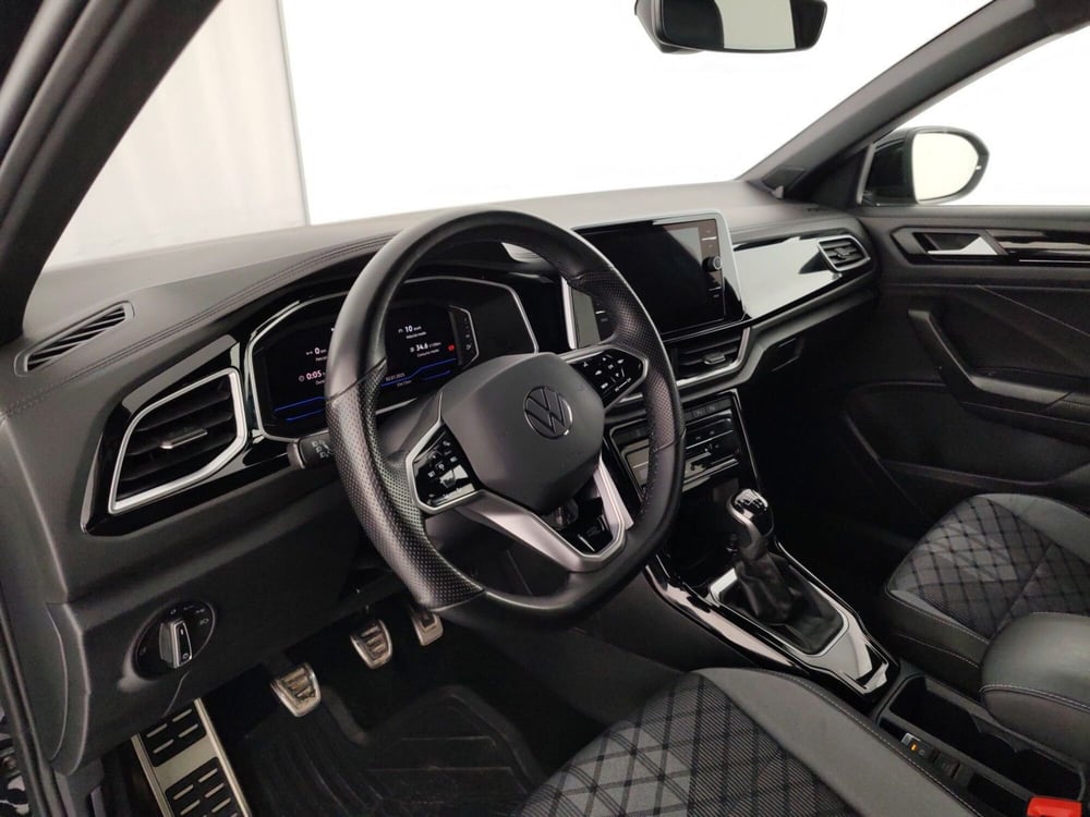 Volkswagen T-Roc usata a Massa-Carrara (8)