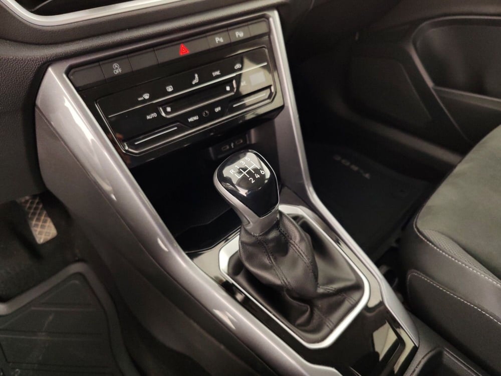 Volkswagen T-Roc usata a Massa-Carrara (11)